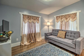 Modern Savannah Abode, 3 Mi to River Street!, Savannah